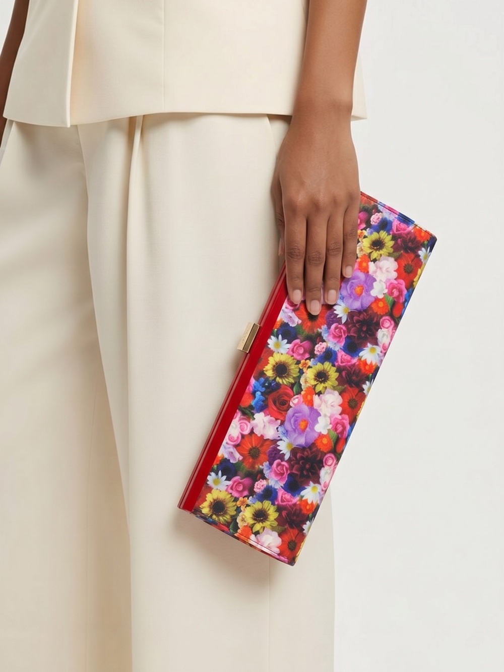 SALE Lisa Kay England gorgeous floral clutch